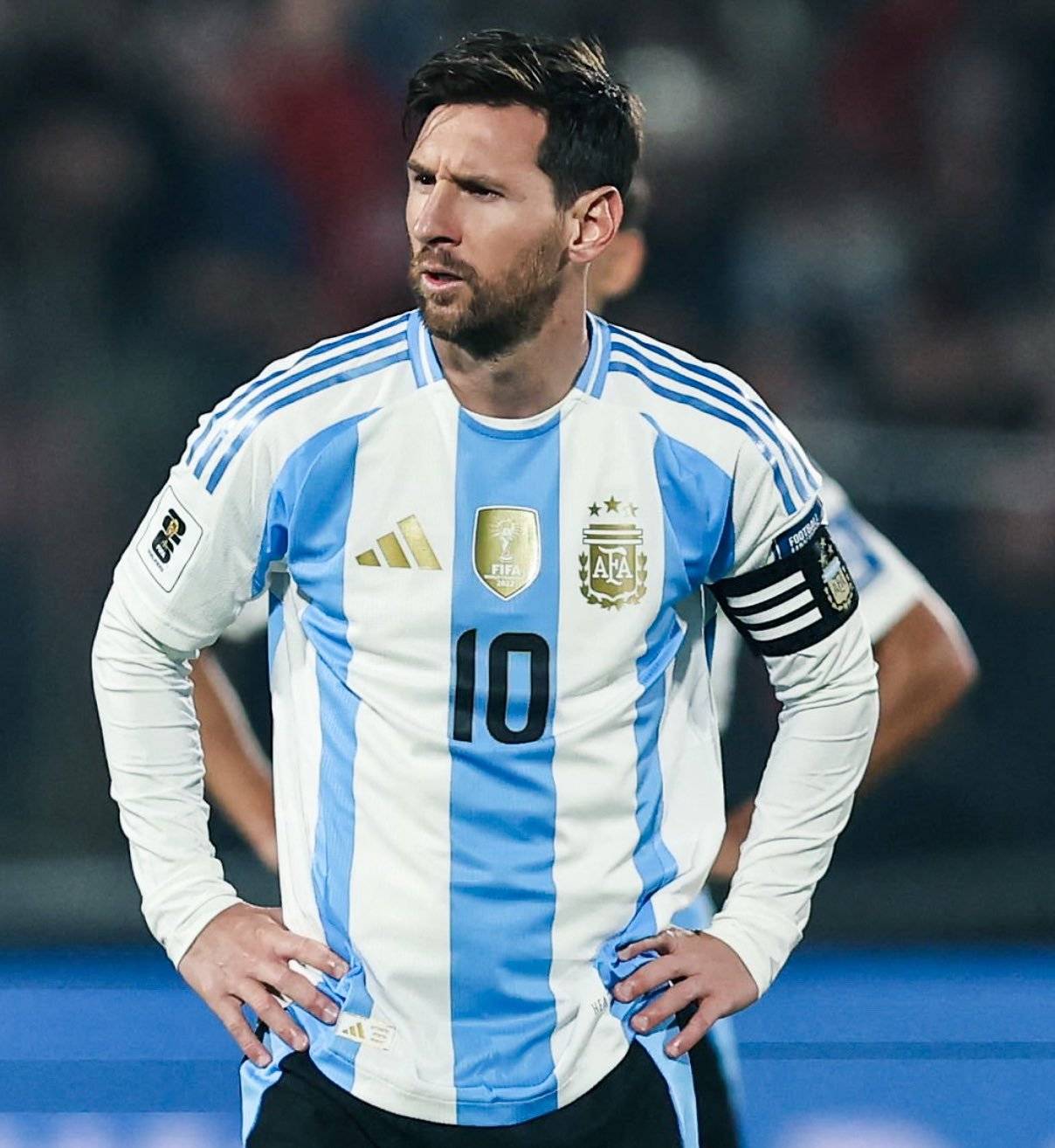 九游APP-梅西重要时刻出色防守，TES带队取胜！-九游APP