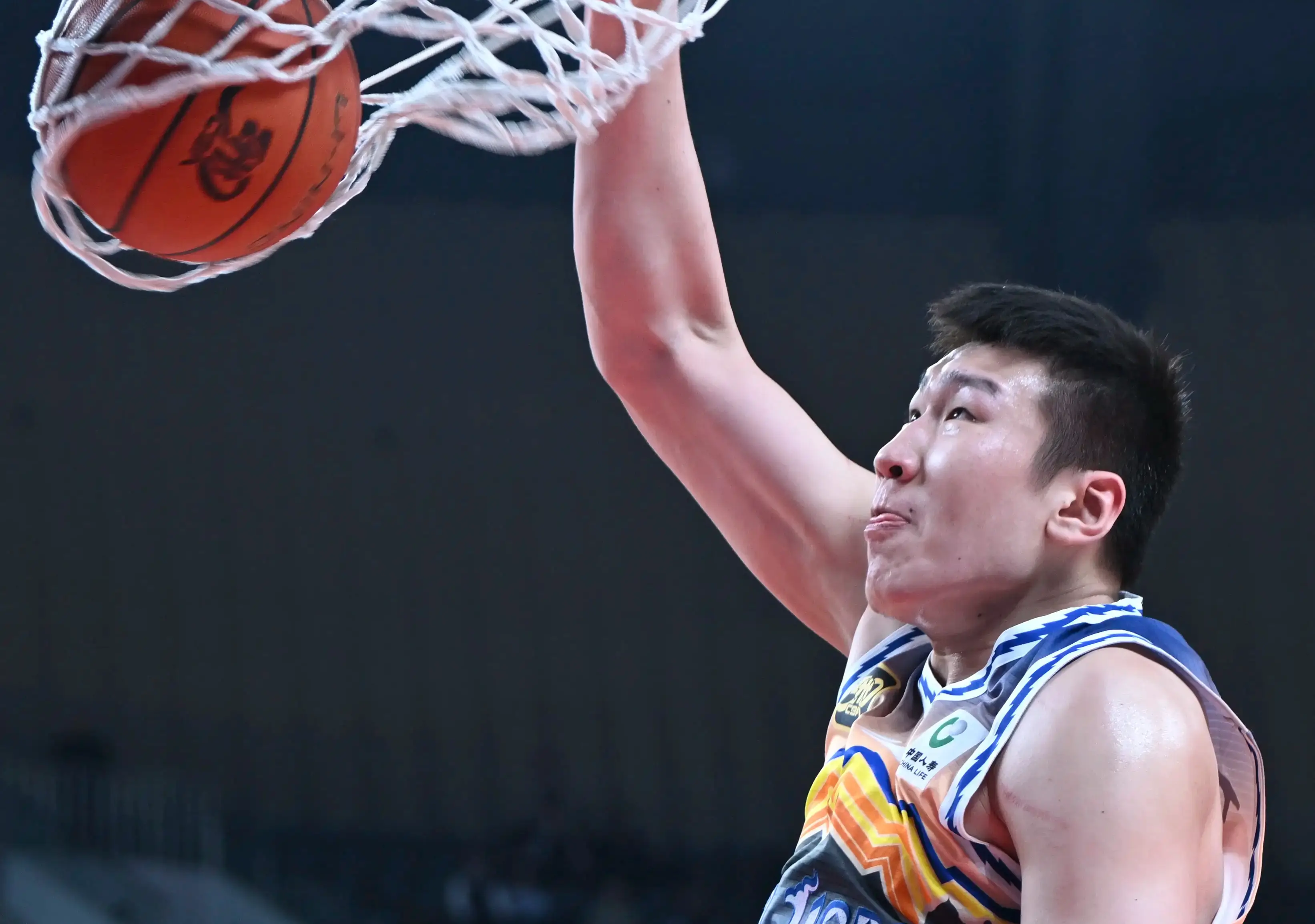 九游-布鲁克林篮网迎CBA季后赛关键赛,清晨远射贴柱,话题不断,数据趋势出现新变化的简单介绍-九游