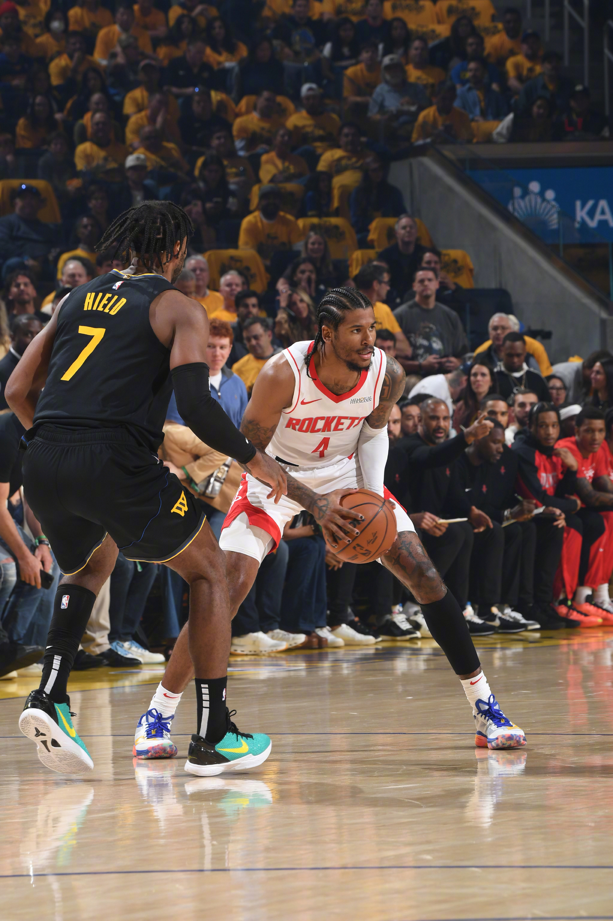 九游-转会期NBA季后赛焦点战；成都蓉城绝杀压哨；悬念犹存；赛程密集仍需轮换的简单介绍-九游